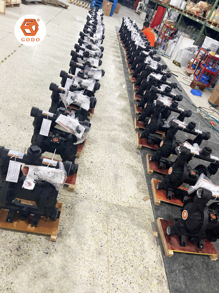 Sửa chữa máy bơm màng nước thải